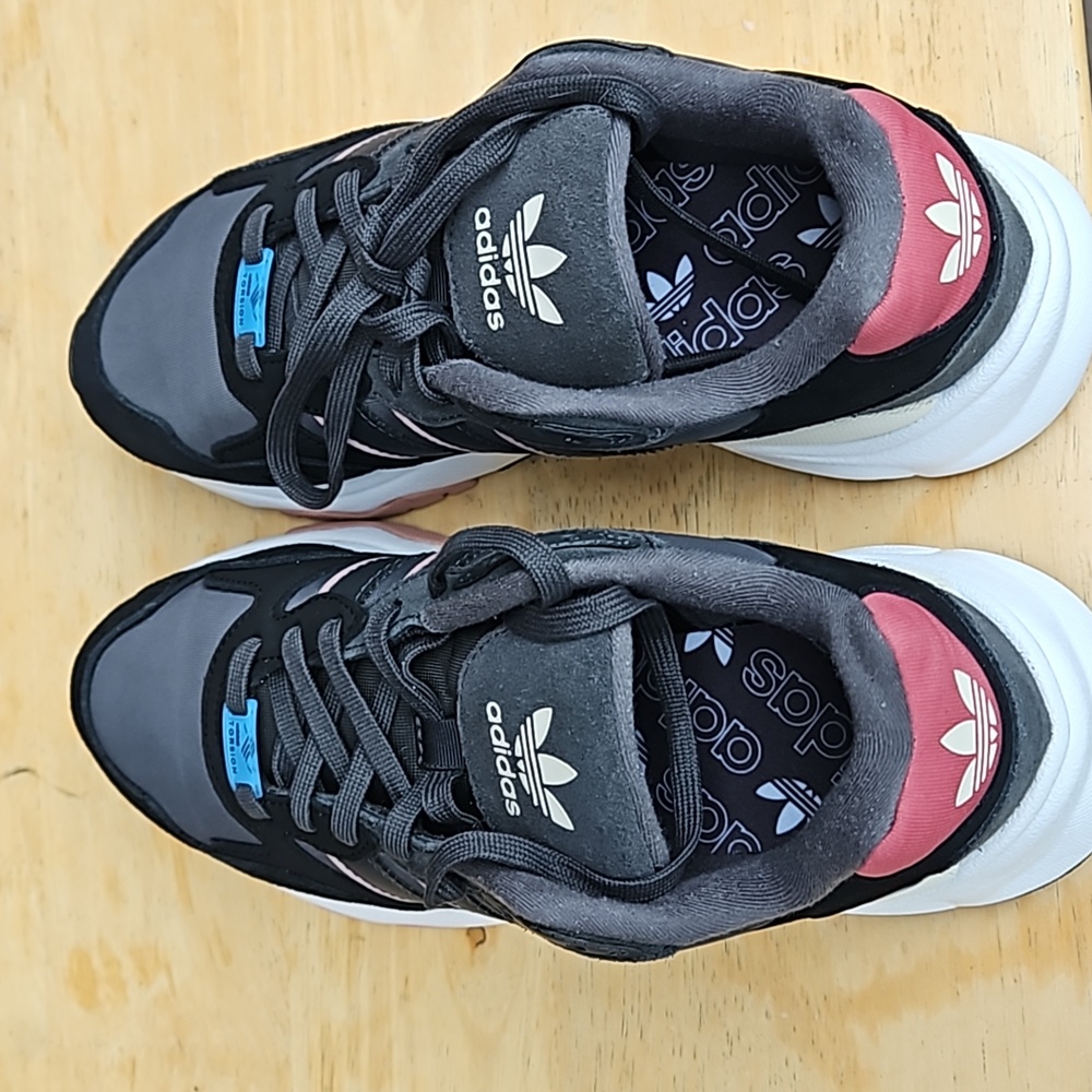 ADIDAS SNEAKERS - Picture 6 of 13